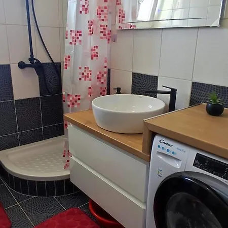 Little Swiss Grebastica