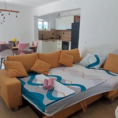 Little Swiss Guest house Grebastica