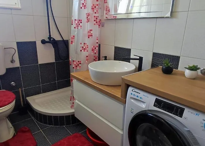 Little Swiss Grebaštica