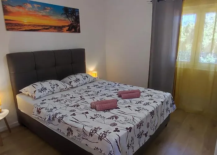 Pensión Little Swiss